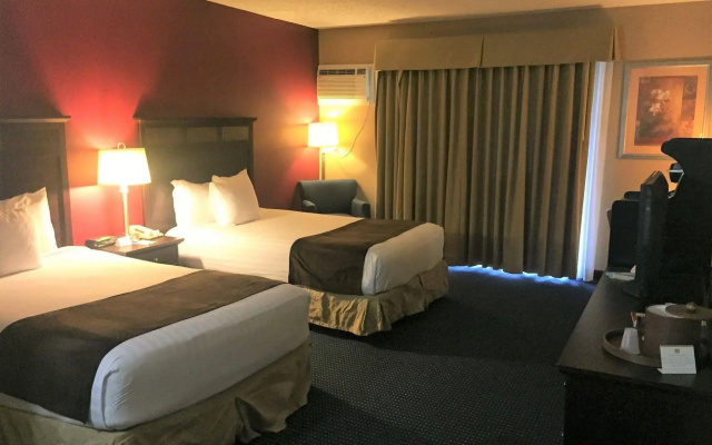 The Avenue Hotel