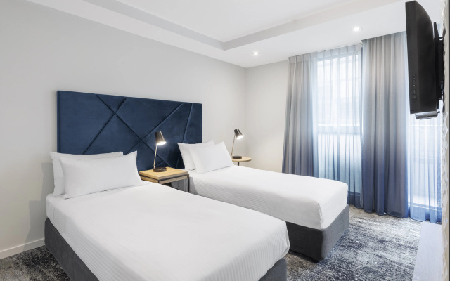 Brady Apartment Hotel Flinders Street