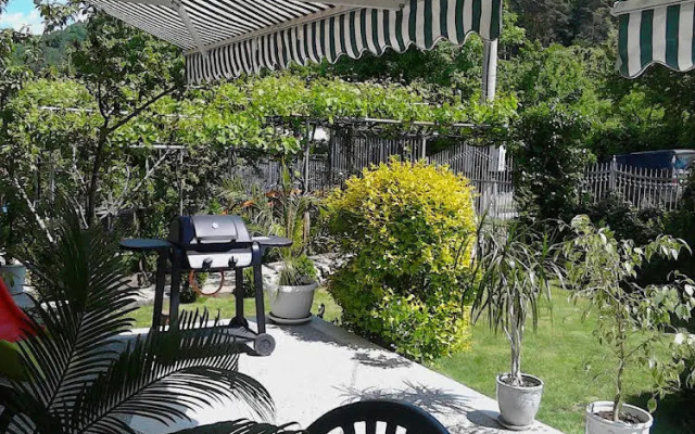 Slavina Guest House