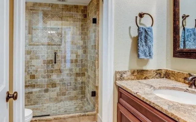 Ebb Tide 506 Apartment 2