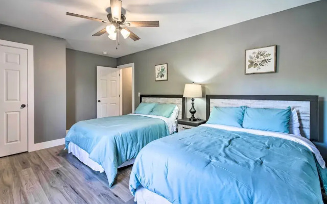 Pet-friendly Abode, Walk to Table Rock Lake!