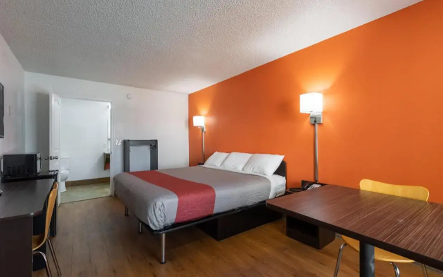 Americas Best Value Inn and Suites Bryan