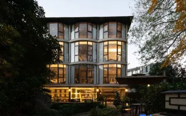 Haiyue Courtyard Homestay (Hangzhou West Lake Branch)