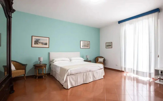New Home With Balconies In Sorrento Center