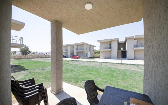 Charming House With Shared Pool in Milas