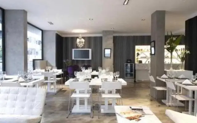 Epico Hotel Recoleta