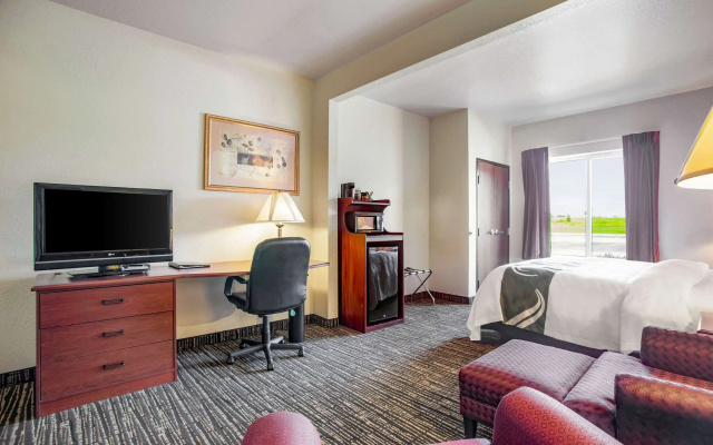 Quality Inn Parsons North