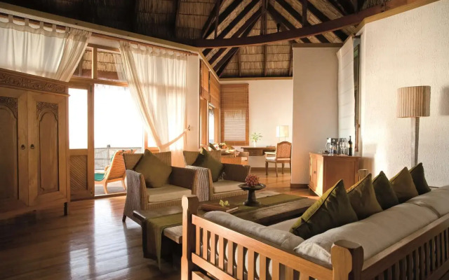 Курорт Coco Palm Dhuni Kolhu