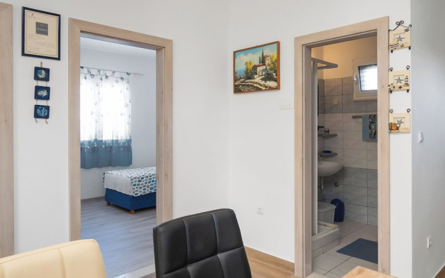 Apartments Hrvatic