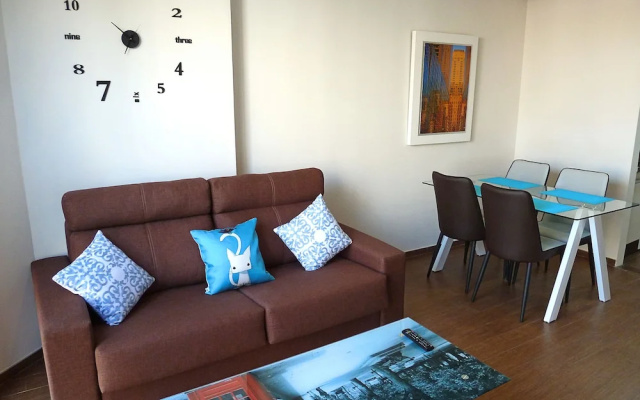 Gran Bulevar Apartment by JITKey