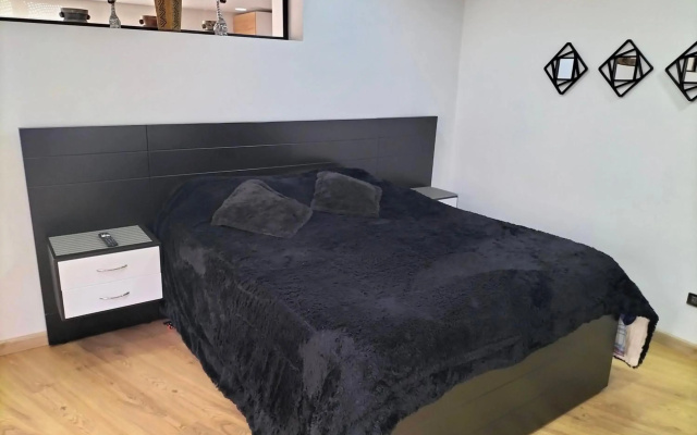 Hermoso apartamento con vista al lago