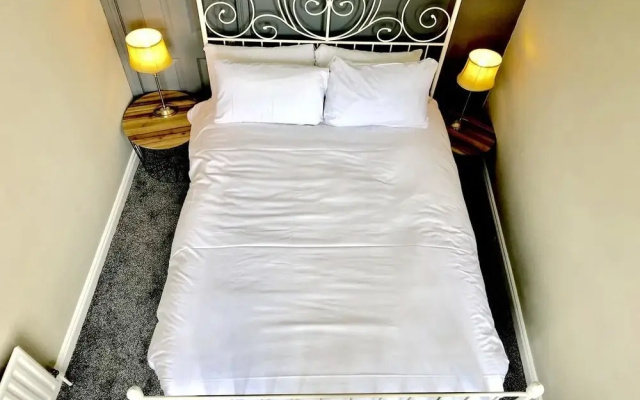 Private Apartments - Ideal for Tourists