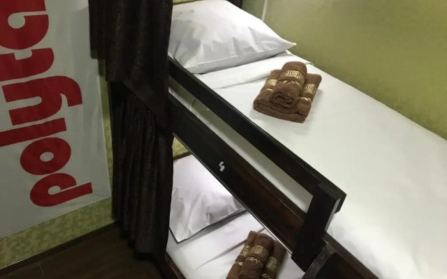 Amir Khan Hostel