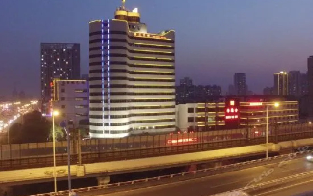 Victory Hotel