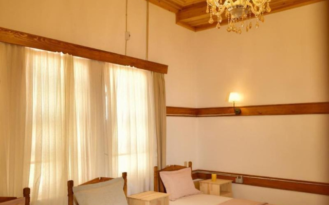 Cifte Konak Butik Otel