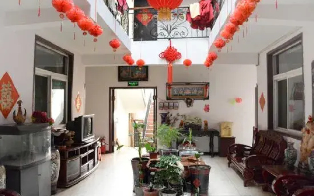 Fushan Hotel