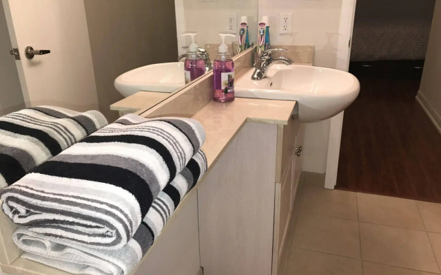 Pinnacle Suites - Pantages Tower offered by Short Term Stays