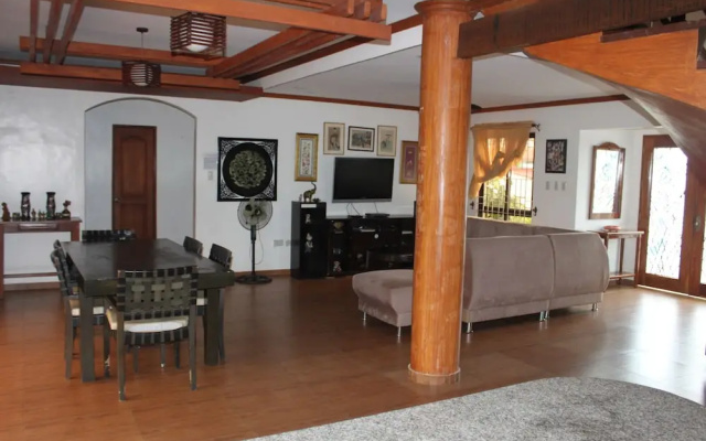 Carasuchi Villa