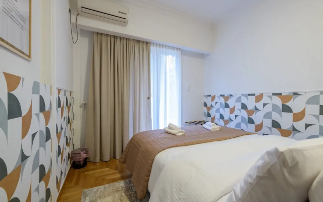 Fully Renovated Flat in Prime Location