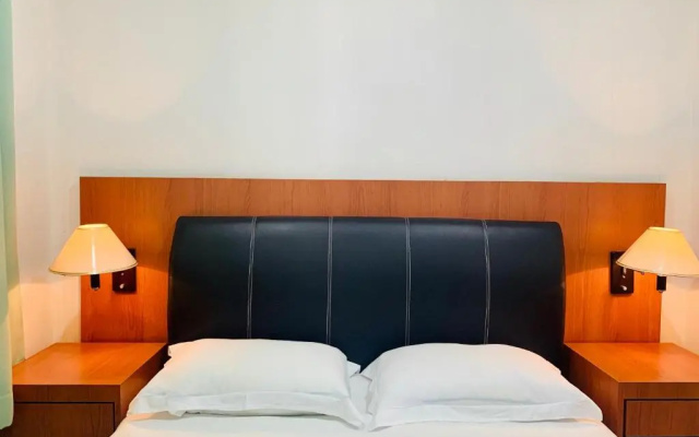 Hotel O Eagle Wood Garden