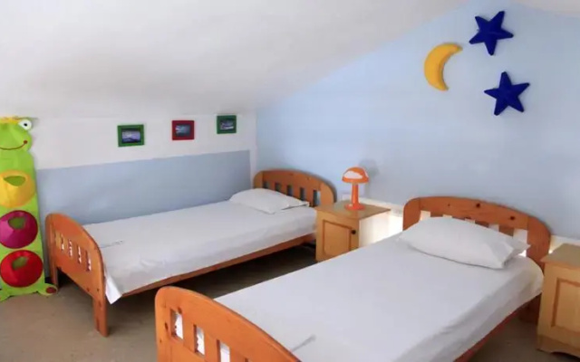 Nefeli Apartments