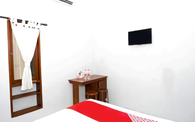 OYO 422 Achterhuis Guesthouse