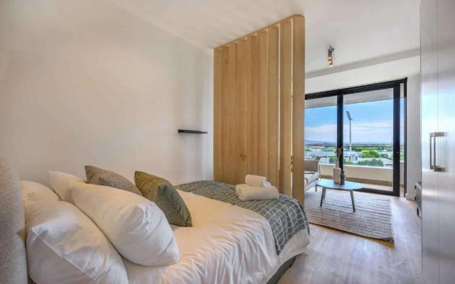 Newlands Peak Aparthotel by Totalstay