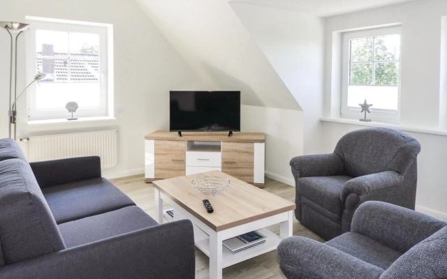 Beautiful Apartment in Emmelsbüll-horsbüll With Wifi and 1 Bedrooms