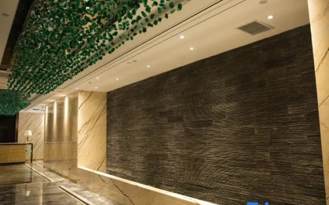 Yuerong Kingmax Hotel