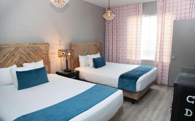 The Whitelaw Hotel