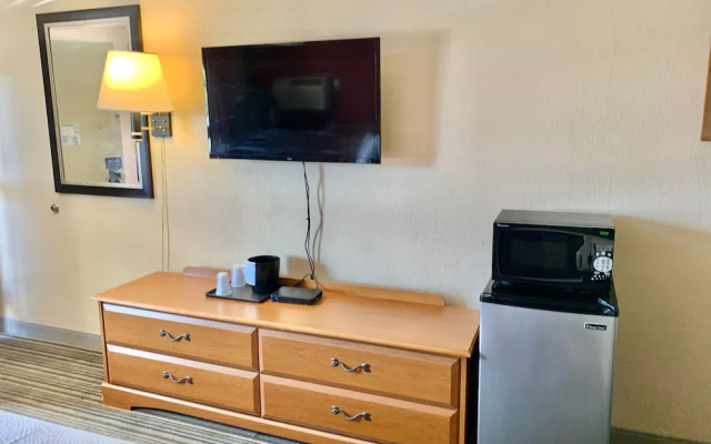 Scottish Inns and Suites - Bordentown
