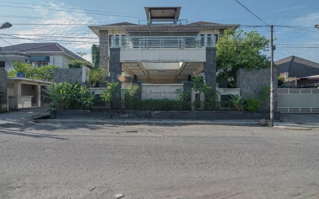 Bengawan Residence 66 by RedDoorz