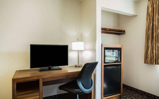 Super 8 by Wyndham Flagstaff