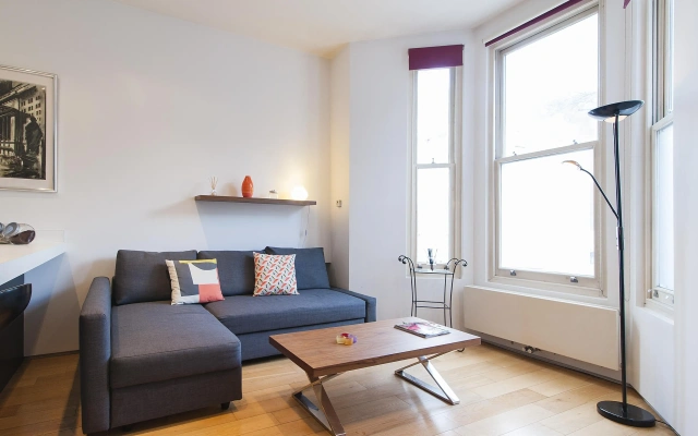 FG Property - Earls Court, Warwick Road