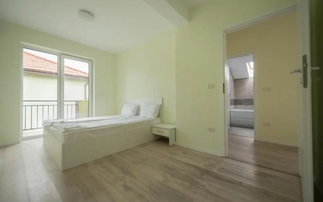 Gaga Residence 14