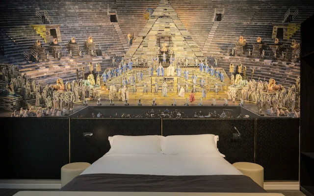 Theatrum Rooms and Apartments