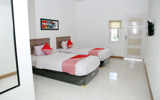 OYO 1265 Zamrud Hotel