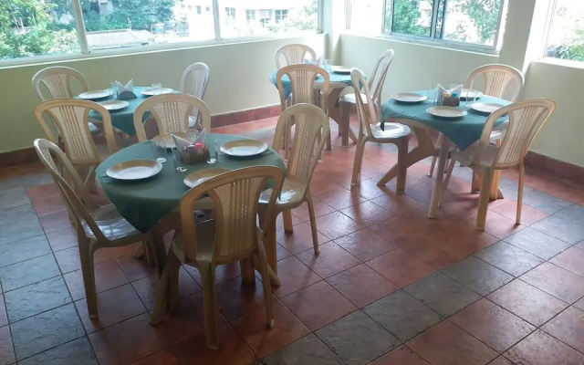 OYO 19939 Bhammar's Inn