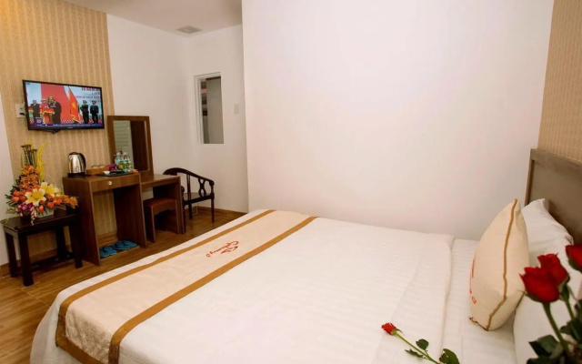 Glory Dragon Hotel