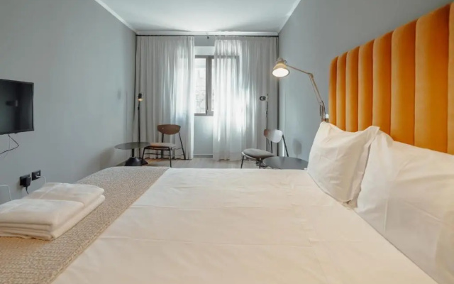 River Eyes Suites