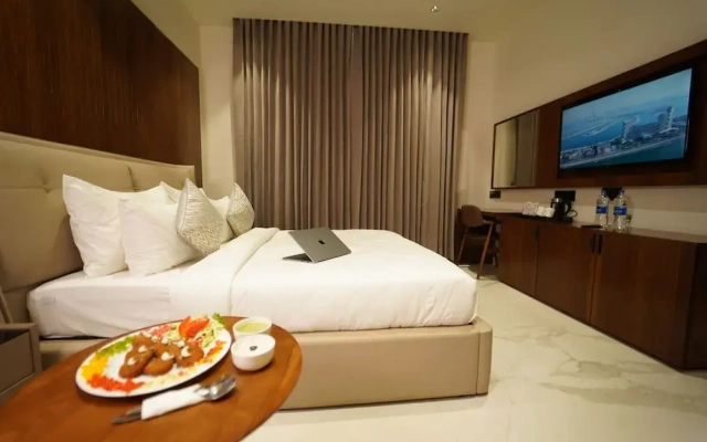 Hotel Millennium