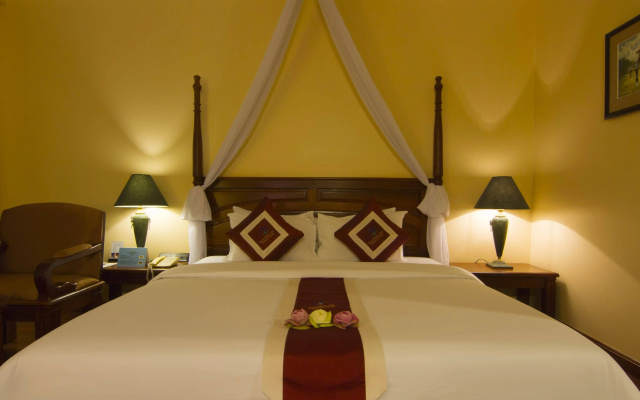Pacific Hotel & Spa