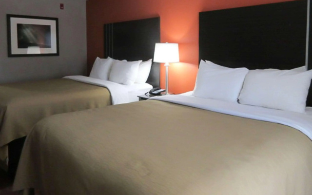 Quality Inn & Suites Fresno Northwest