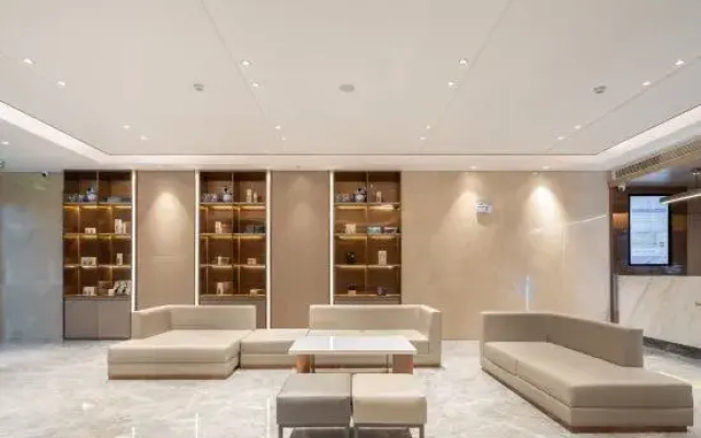 Lavande Hotel  Xuzhou Funing Tianhong Avenue