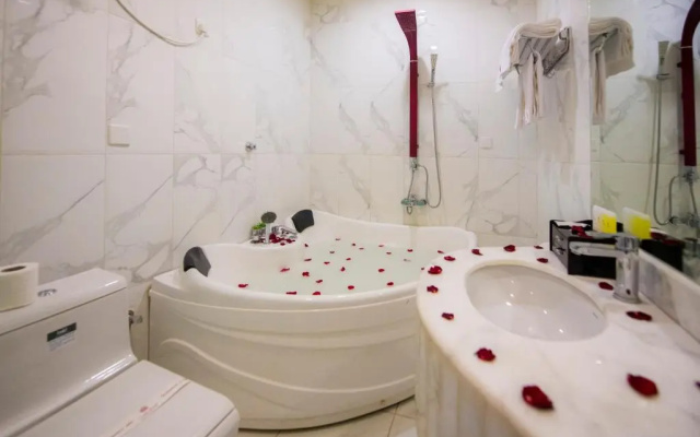Sharz Hotel
