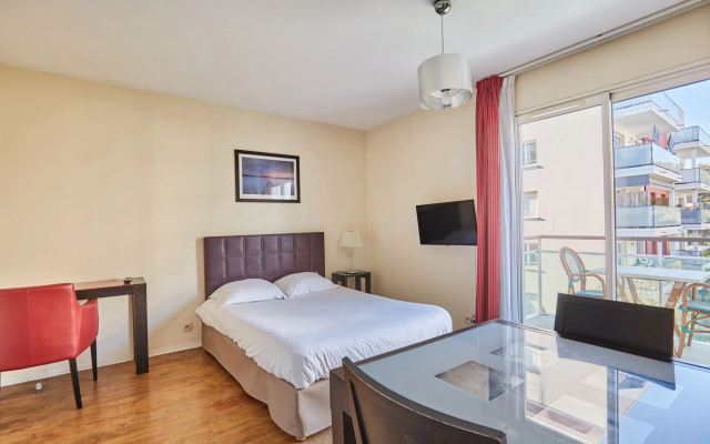 Appart Hotel Odalys City Antibes Olympe
