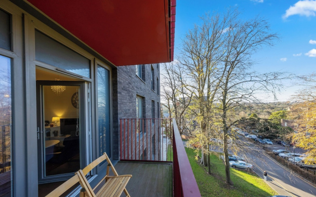 2-bed Flat, Sleeps 4 - Parking & Wheelchair Access