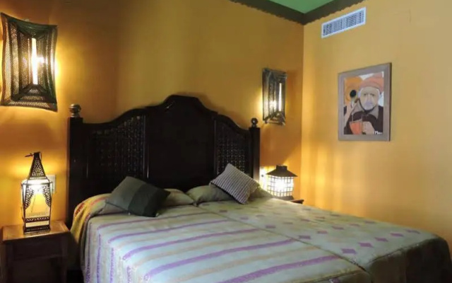 Pension Lineros 38