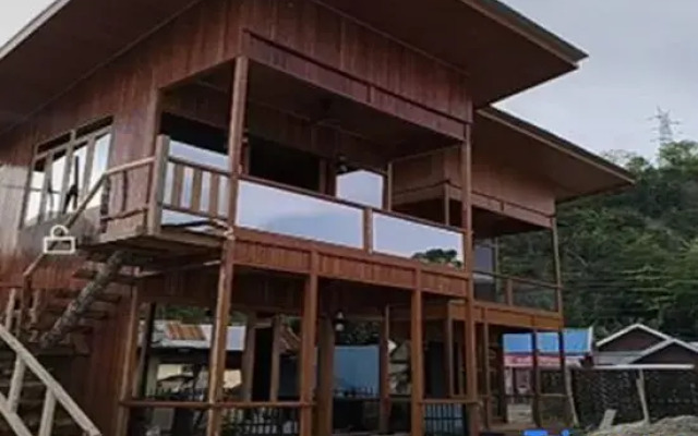 Goroadventures and Dive Resort