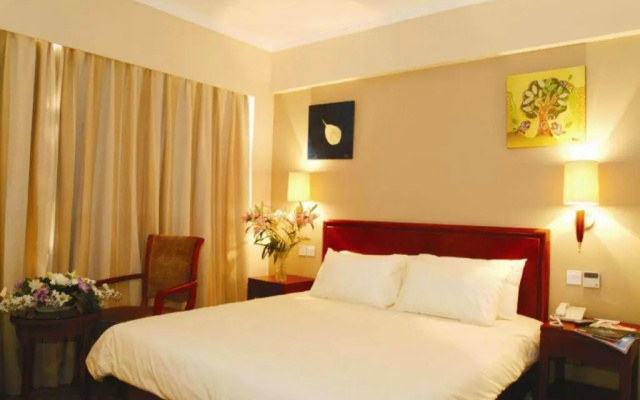 GreenTree Inn Chifeng Linxi Ronglin Homeland Express Hotel